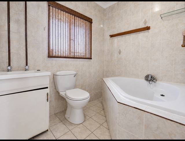 4 BEDROOM HOUSE FOR SALE IN THREE RIVERS